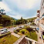 Lejlighed F2 Avec Terrasse, 3 Pers, Proche Cures Et Centre-ville, Amelie-les-bains - Fr-1-703-117