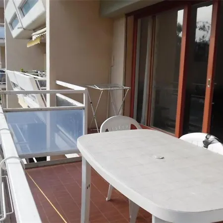 Apartmán F2 Avec Terrasse, 3 Pers, Proche Cures Et Centre-ville, Amelie-les-bains - Fr-1-703-117 *