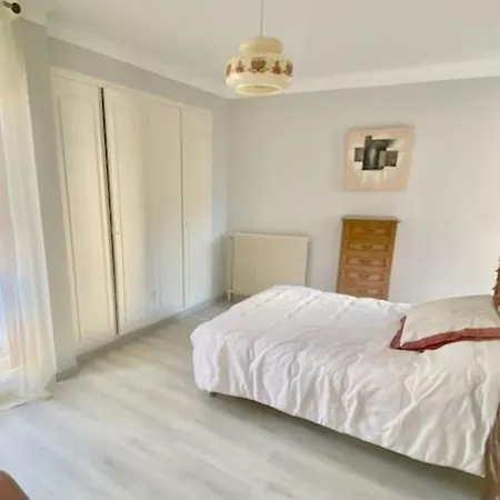 F2 Avec Terrasse, 3 Pers, Proche Cures Et Centre-ville, Amelie-les-bains - Fr-1-703-117 Lägenhet Amélie-les-Bains-Palalda